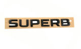 Superb I - emblème arrière d'origine Skoda Auto,a.s. "SUPERB" - version noire SPORTLINE
