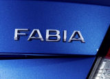 Fabia II - Emblema cromado original de Skoda "FABIA