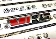 Emblem for the front grille - from 2019 Kodiaq RS - GLOWING RED
Click to view details.