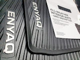 Enyaq - dywaniki podłogowe RUBBER (heavy duty), oryginalny produkt Skoda Auto,a.s. - GREY LOGO - RHD