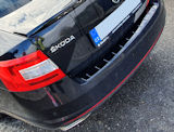 Octavia III RS Limousine - oryginalny panel ochronny zderzaka tylnego Skoda - GLOSSY BLACK