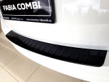 pour Fabia III Combi - panneau de protection du pare-chocs arrière de Martinek Auto - GLOSSY BLACK