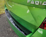 per Fabia III Combi Facelift 2017+ pannello di protezione del paraurti posteriore di Martinek Auto - NERO LUCIDO -.