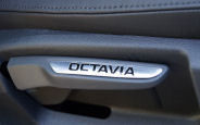dla Octavia III - zestaw wkładek uchwytu siedzenia OCTAVIA