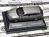 Superb II Combi - original Skoda auto,a.s. diecast-modell - 1/72 - CAPUCCINO BEIGE - F8H